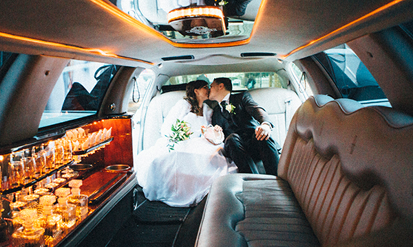 6 Tips on Finding the Best Wedding Limousine Service in Seattle