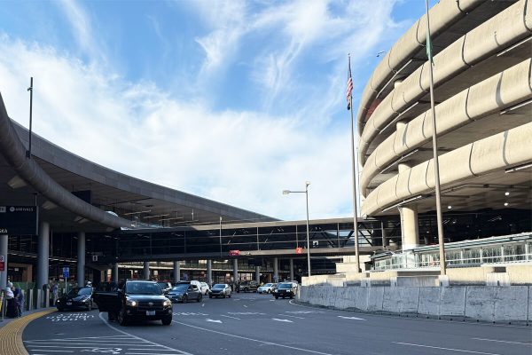 When Does Airport Car Service Make More Sense Than Driving and Parking at SeaTac?