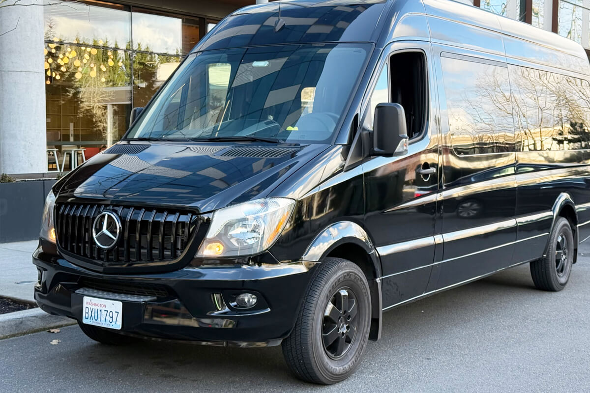 Black Mercedes party bus in the Starline fleet for Seattle group and event transportation
