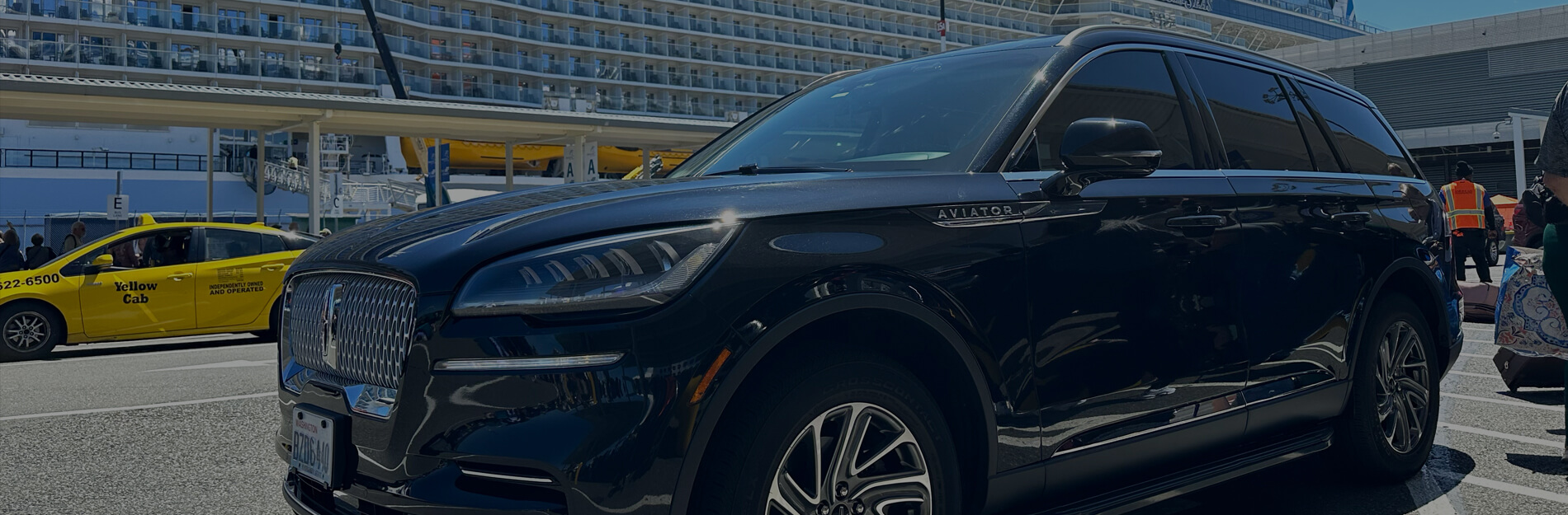 Black SUV at a Seattle cruise terminal for private cruise port transportation
